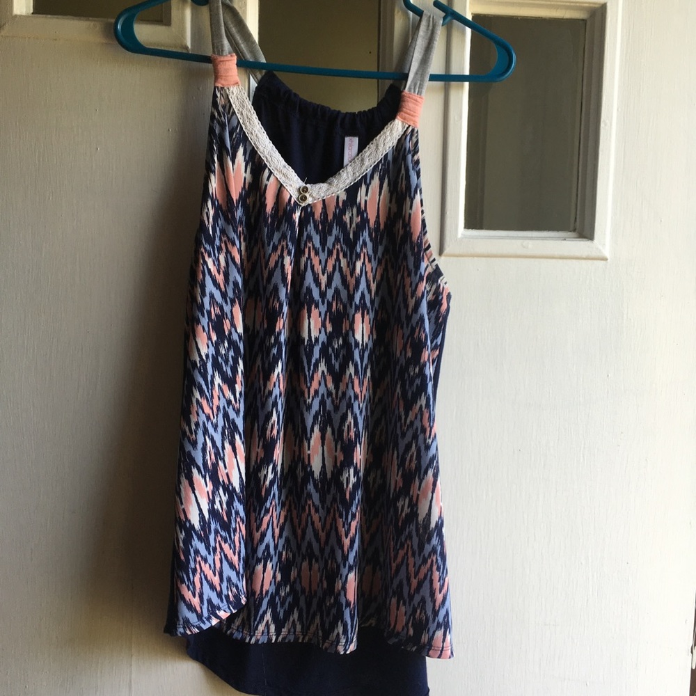 Xhilaration top gray blue pink